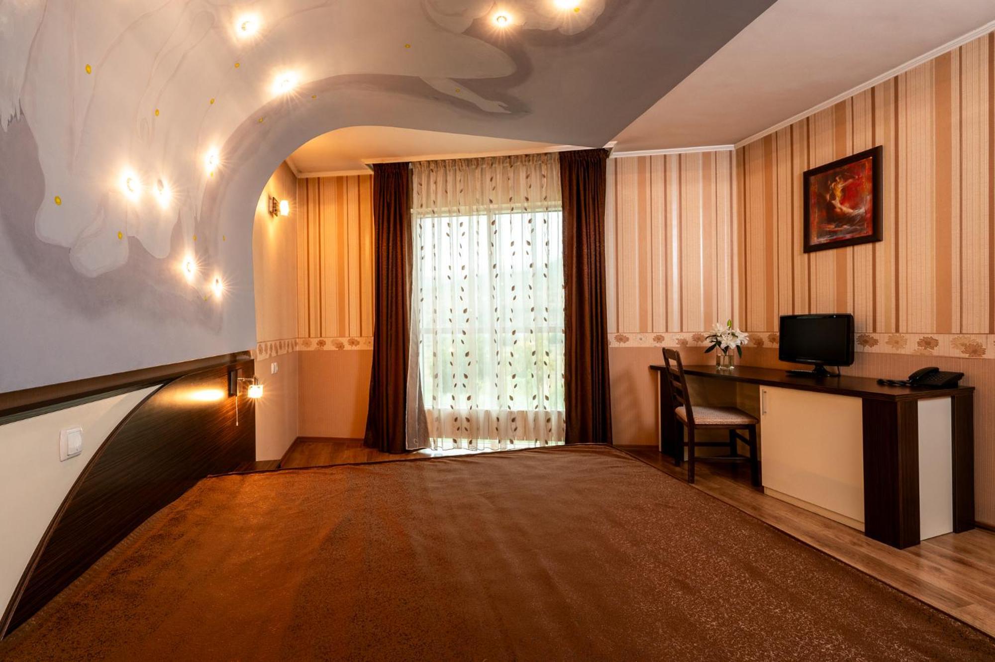 Spa Hotel Holiday Velingrad Extérieur photo