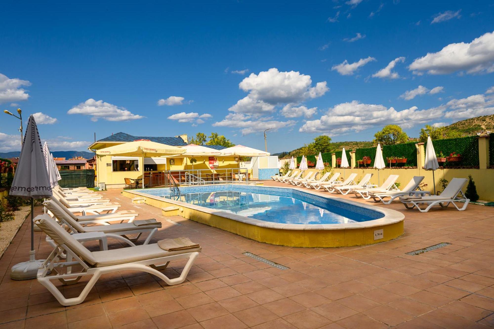 Spa Hotel Holiday Velingrad Extérieur photo